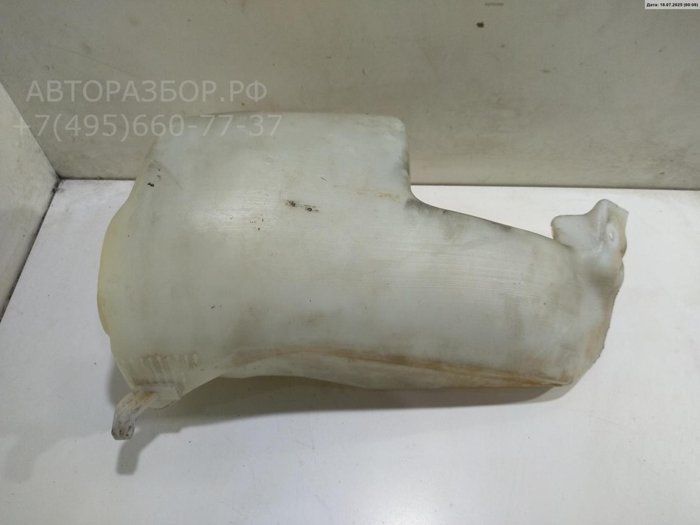 Бачок омывателя лобового стекла