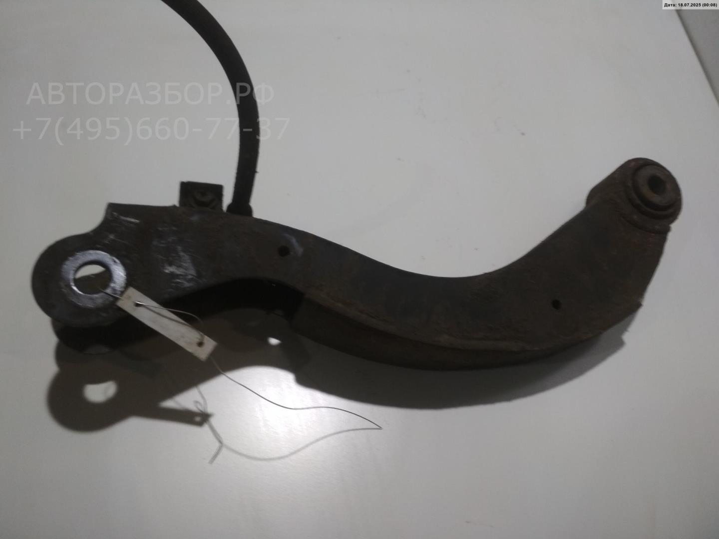 Рычаг задний правый