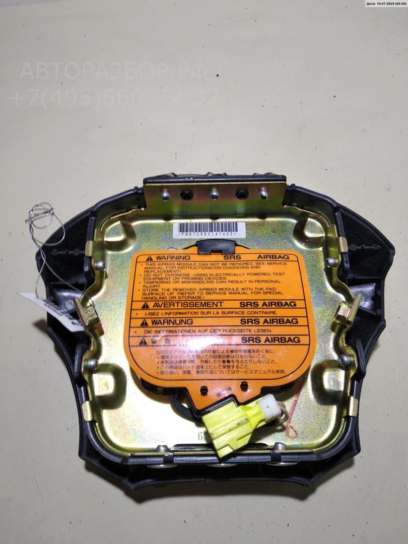 Подушка безопасности в рулевое колесо