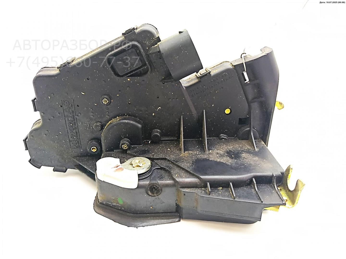 Замок двери задней правой