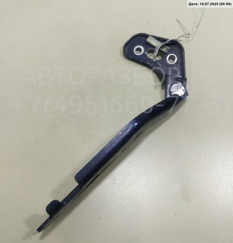 Петля капота левая