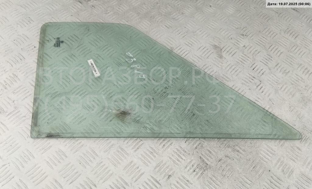 Стекло двери передней левой (форточка)