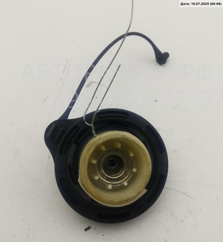 Крышка топливного бака