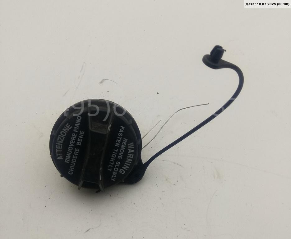 Крышка топливного бака