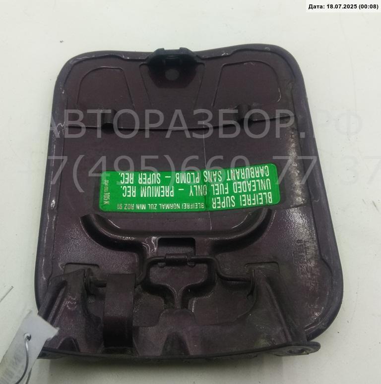 Лючок бензобака