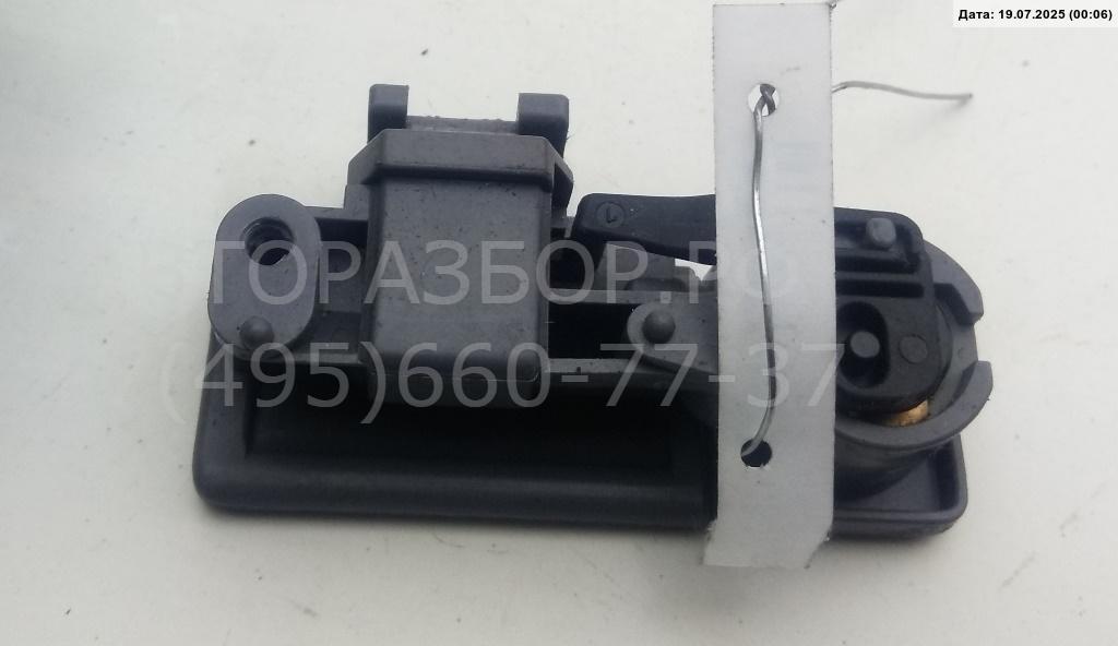 Замок бардачка