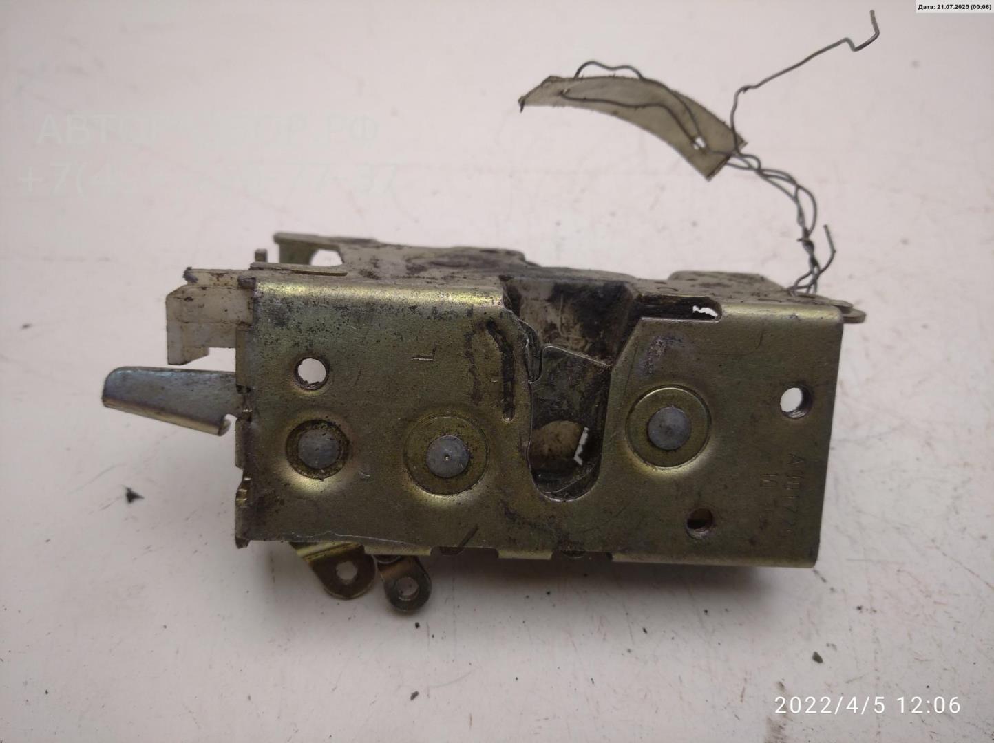 Замок двери передней левой