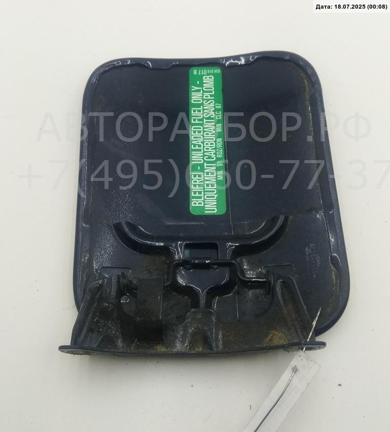 Лючок бензобака