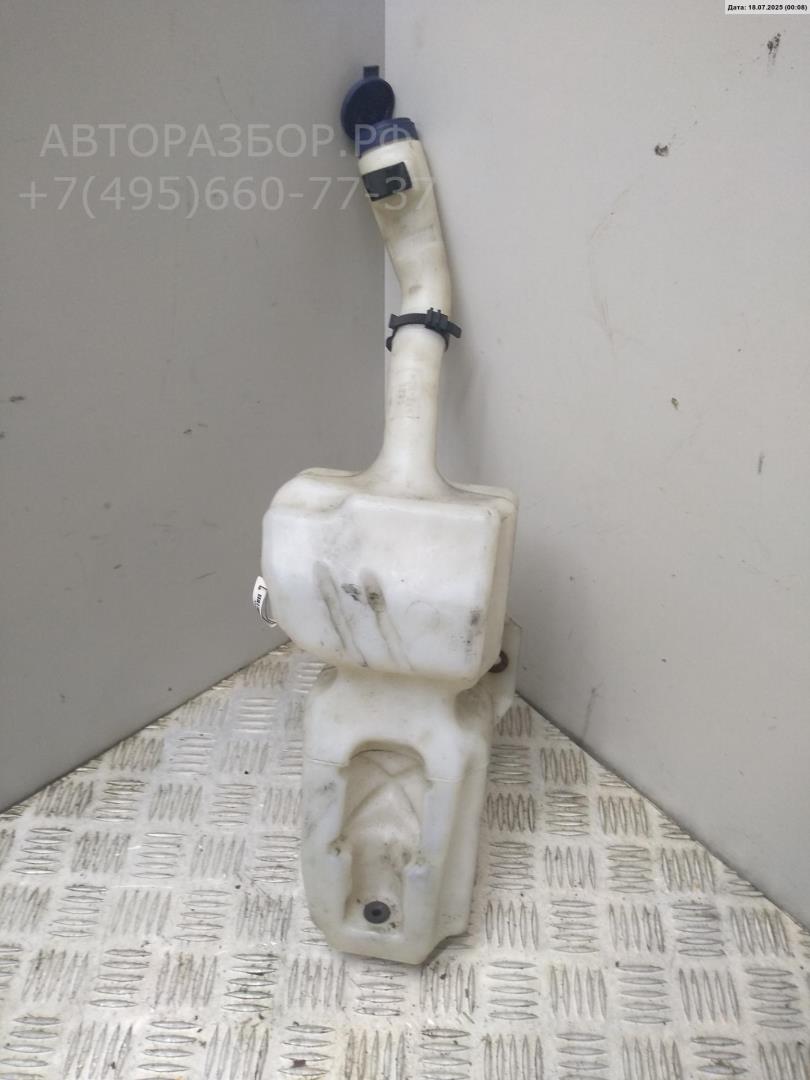 Бачок омывателя лобового стекла