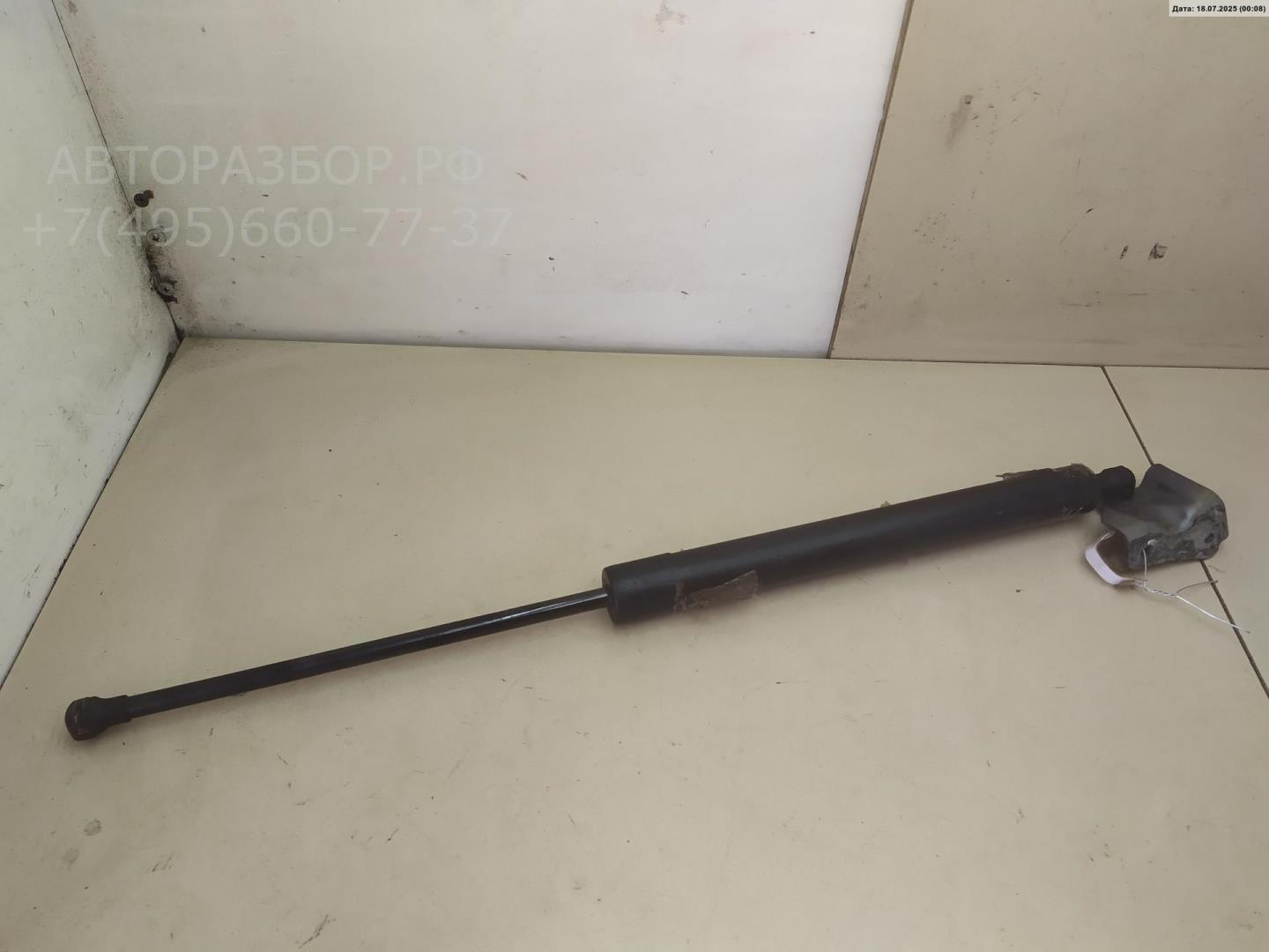 Амортизатор крышки багажника