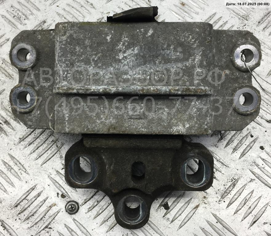 Опора двигателя левая