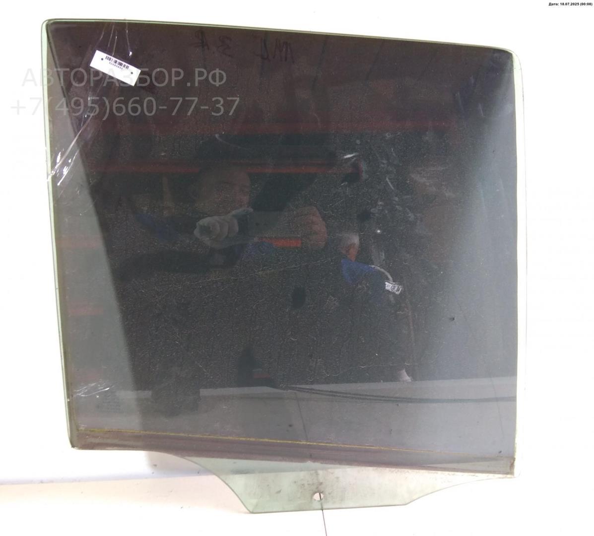Стекло двери задней правой