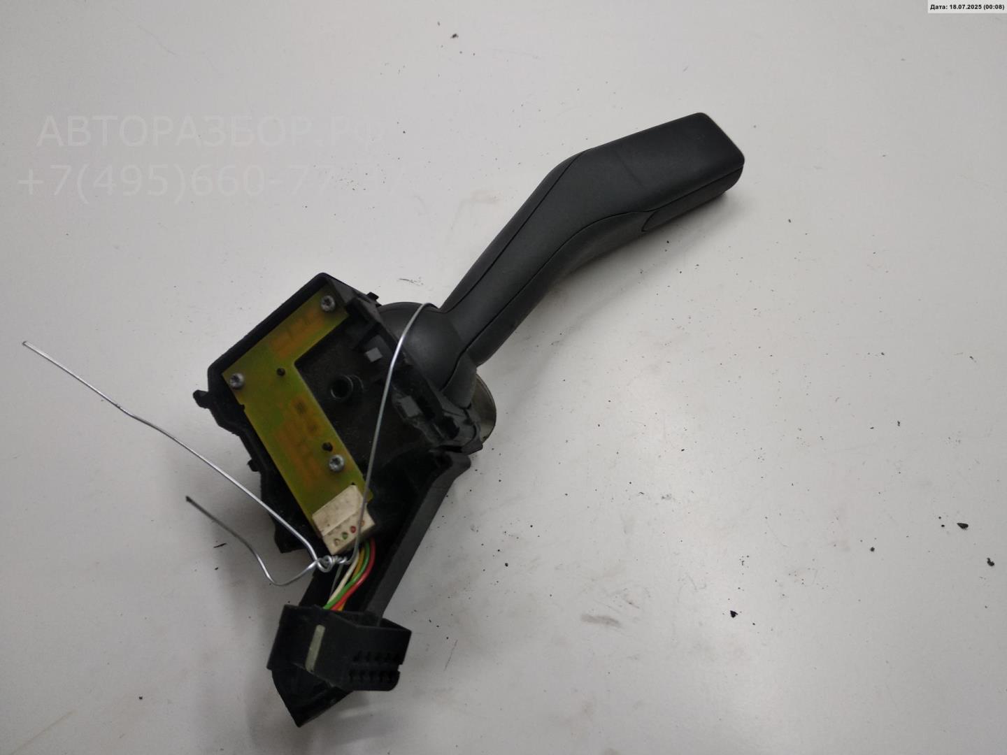 Переключатель поворотов подрулевой