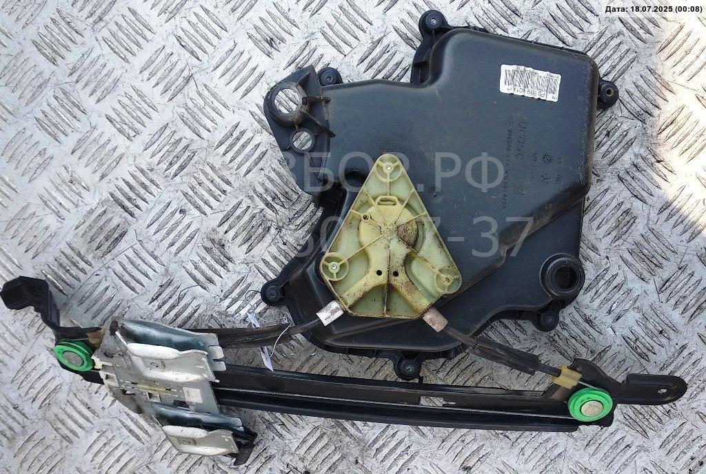 Стеклоподъемник электр. задний левый