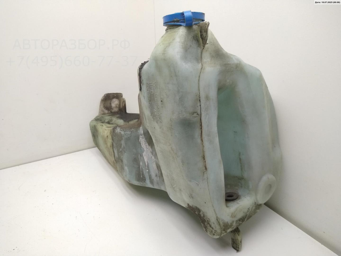 Бачок омывателя лобового стекла