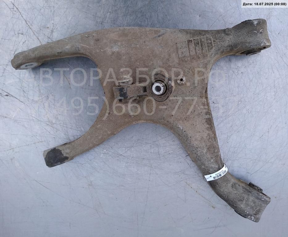 Рычаг задний правый