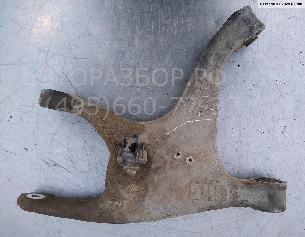 Рычаг задний левый