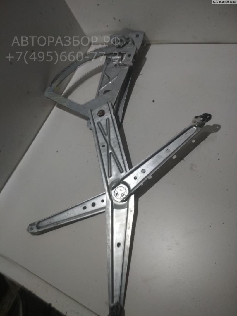 Стеклоподъемник механ. передний правый