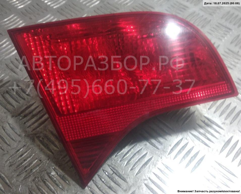 Фонарь задний внутренний левый