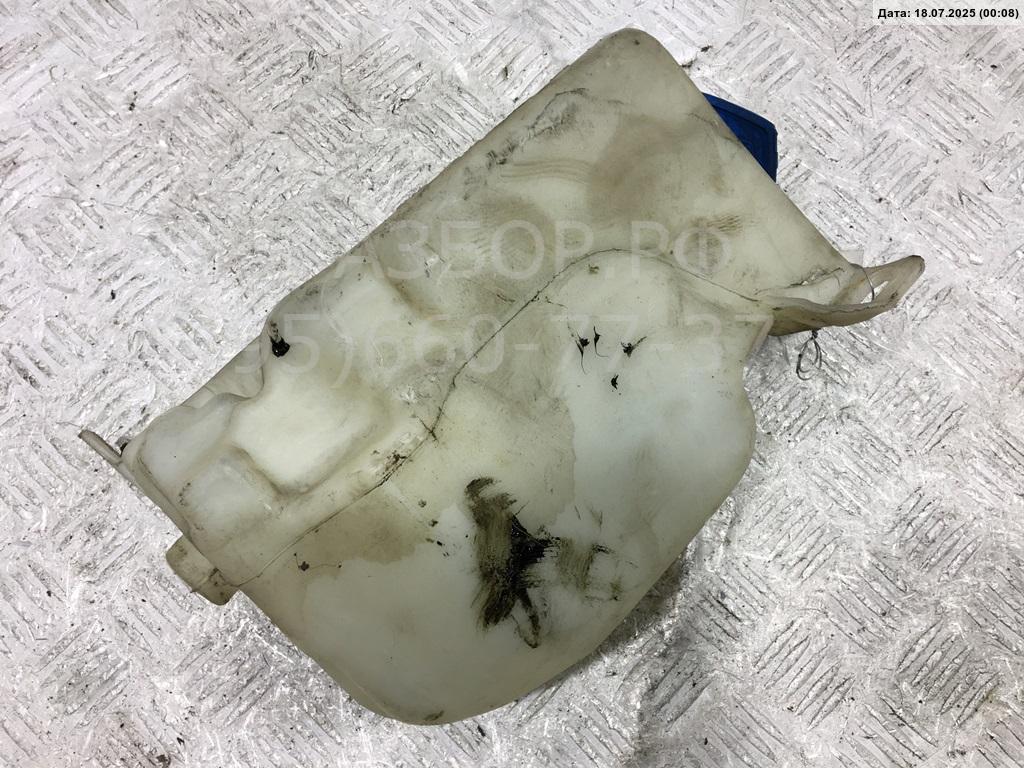 Бачок омывателя лобового стекла