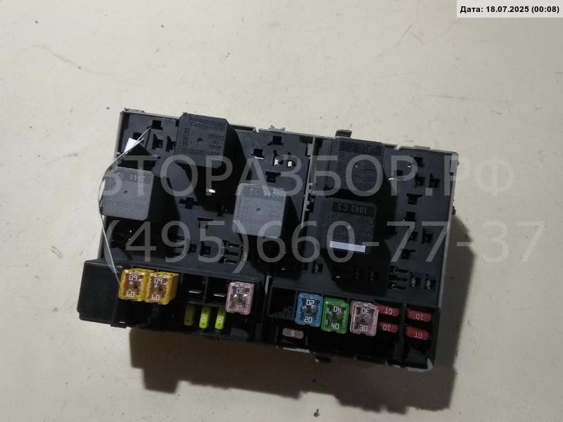 Блок предохранителей