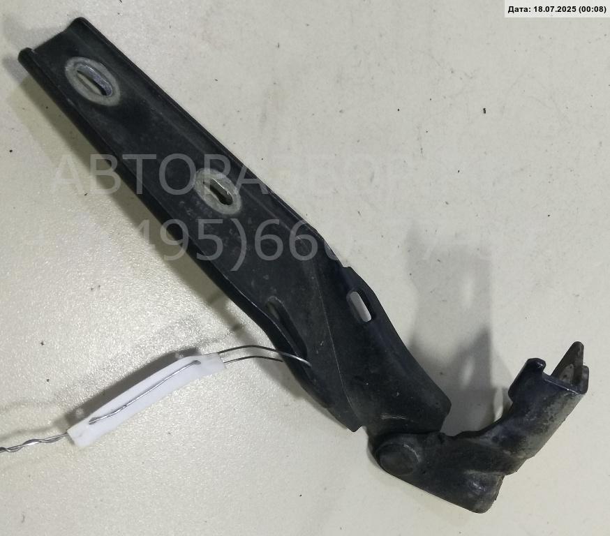 Петля капота правая