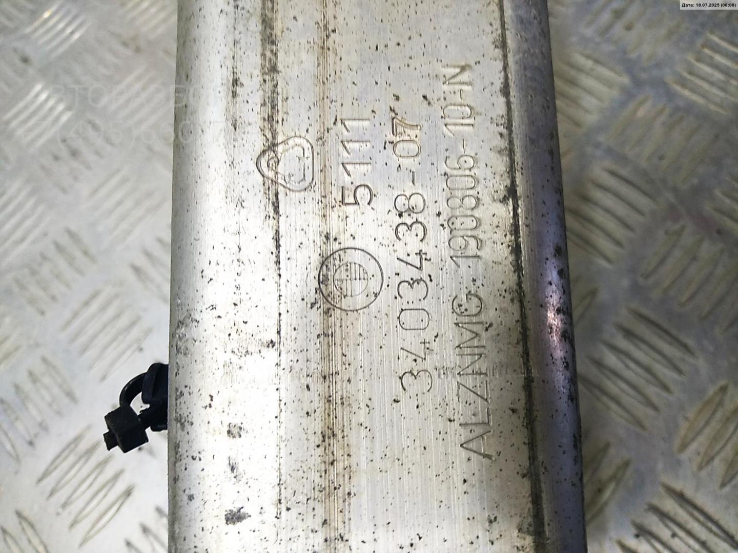 Усилитель переднего бампера