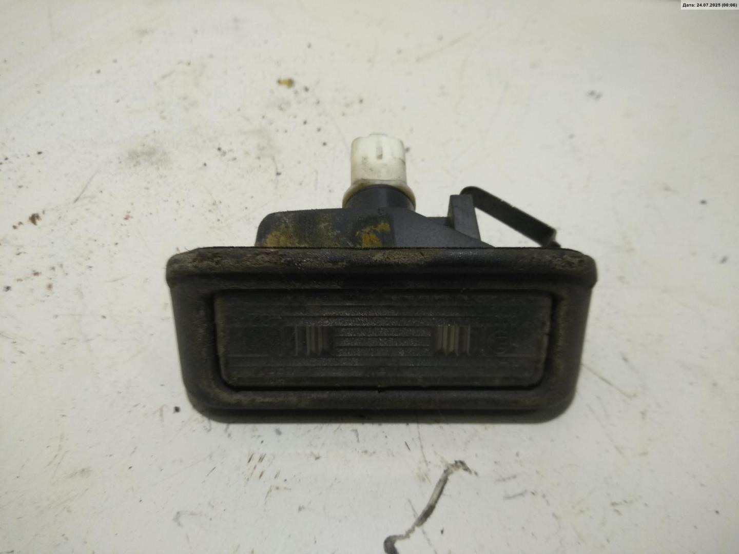 Фонарь подсветки номера