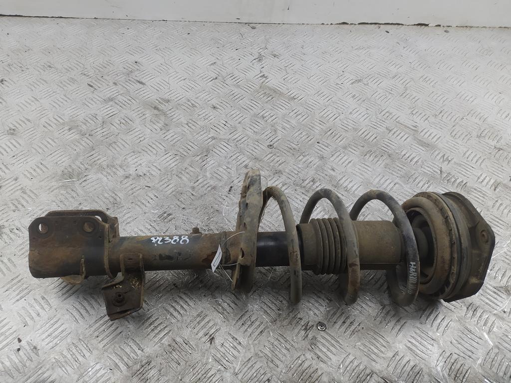 Амортизатор передний правый