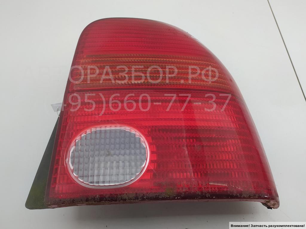 Фонарь задний правый