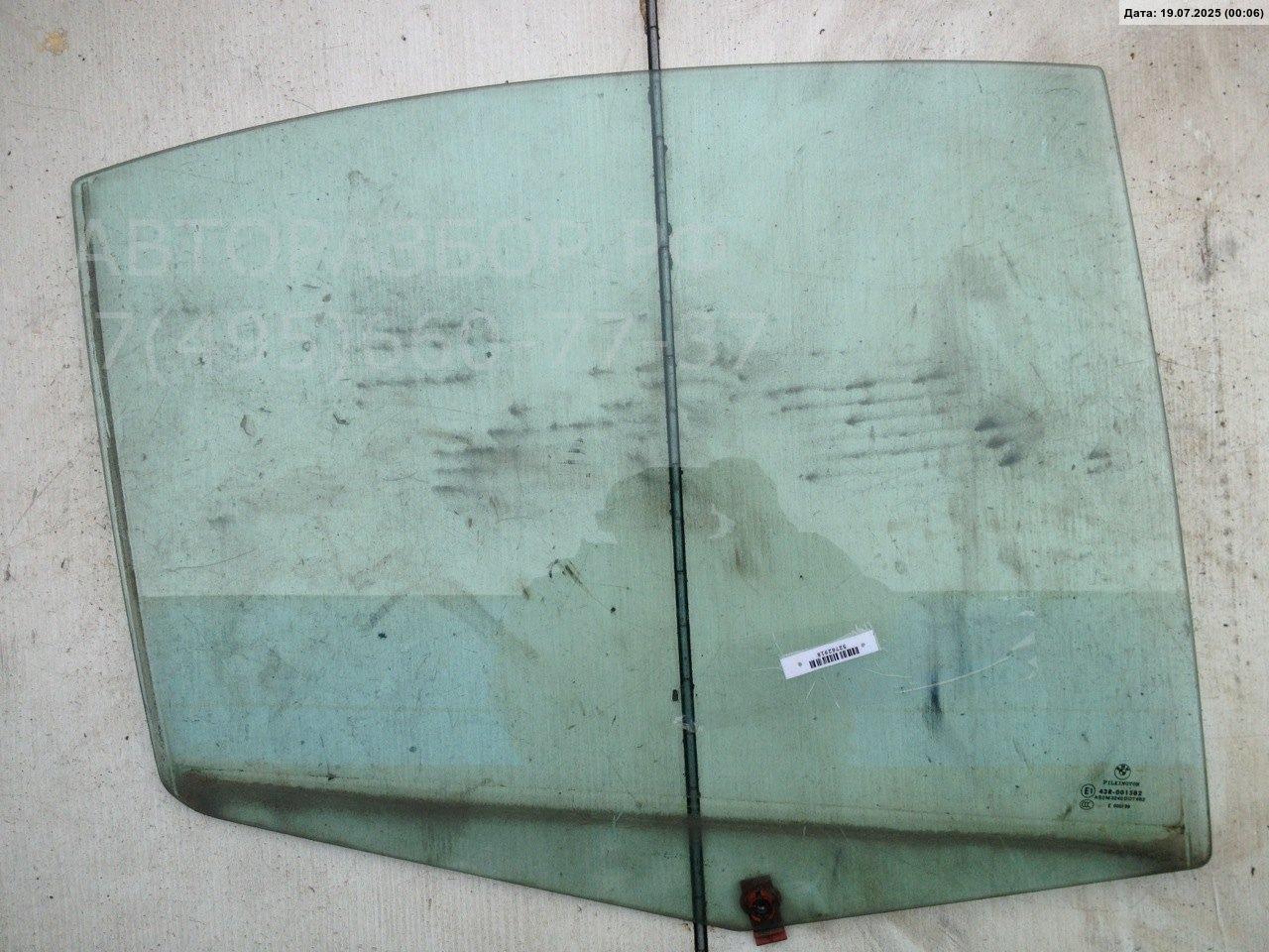 Стекло двери задней правой