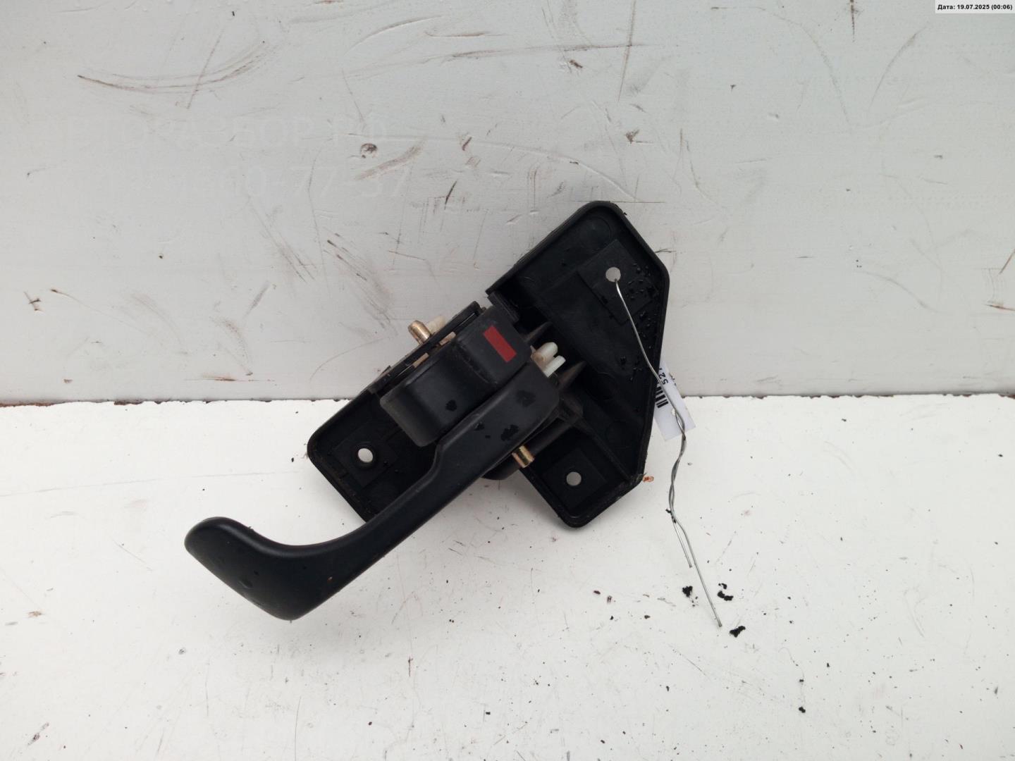 Ручка двери задней внутренняя правая