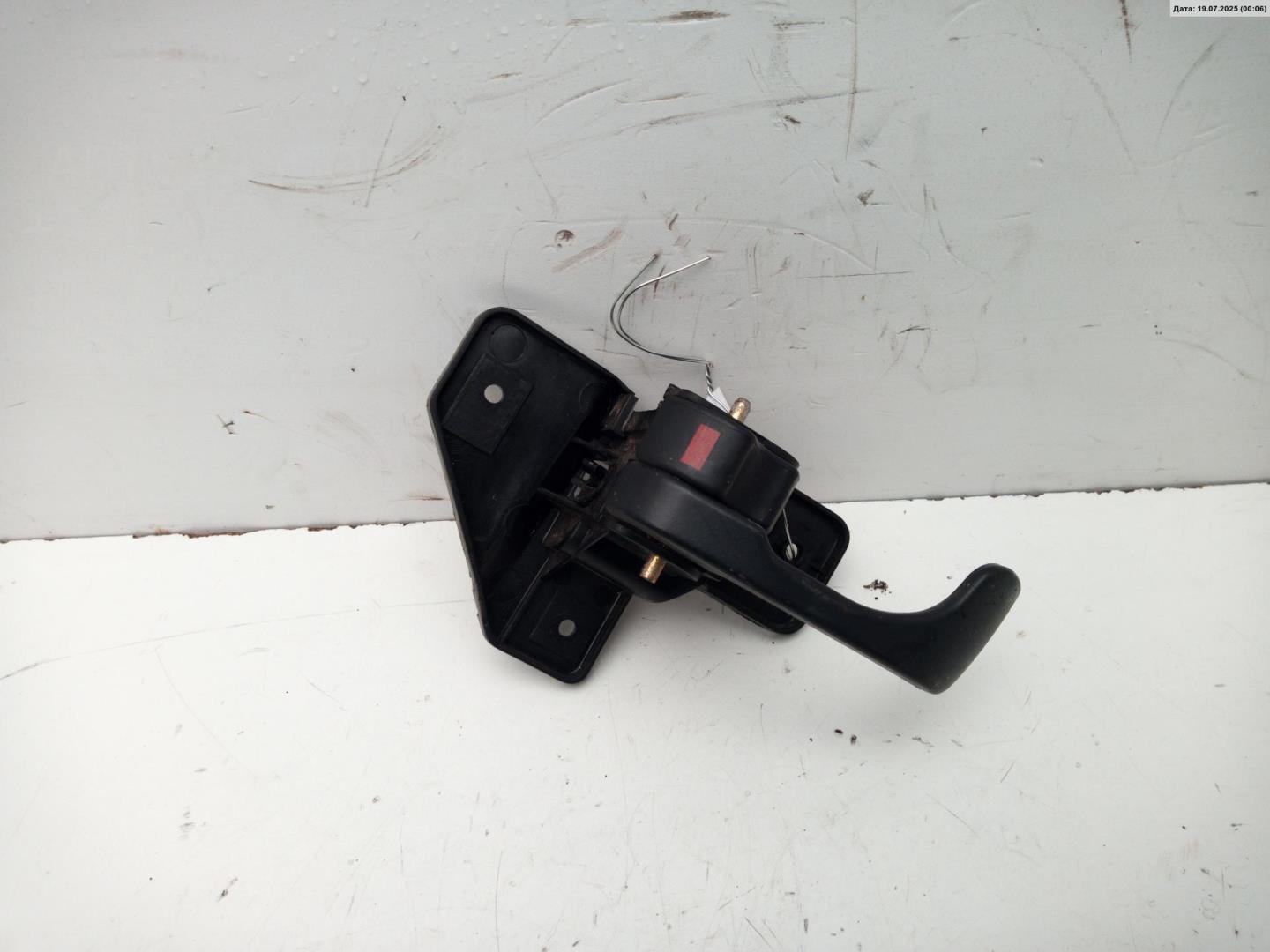 Ручка двери задней внутренняя левая