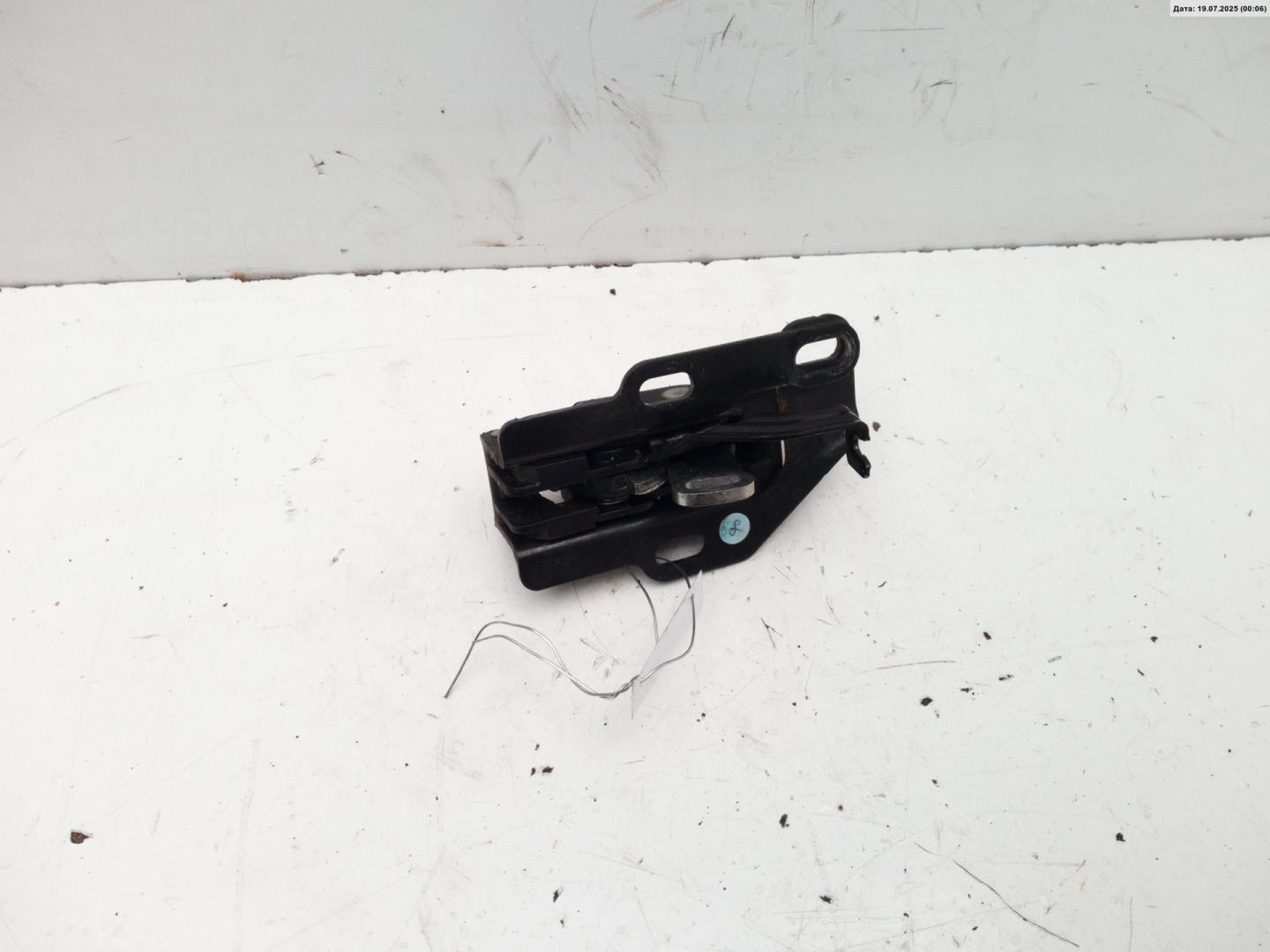 Замок багажника