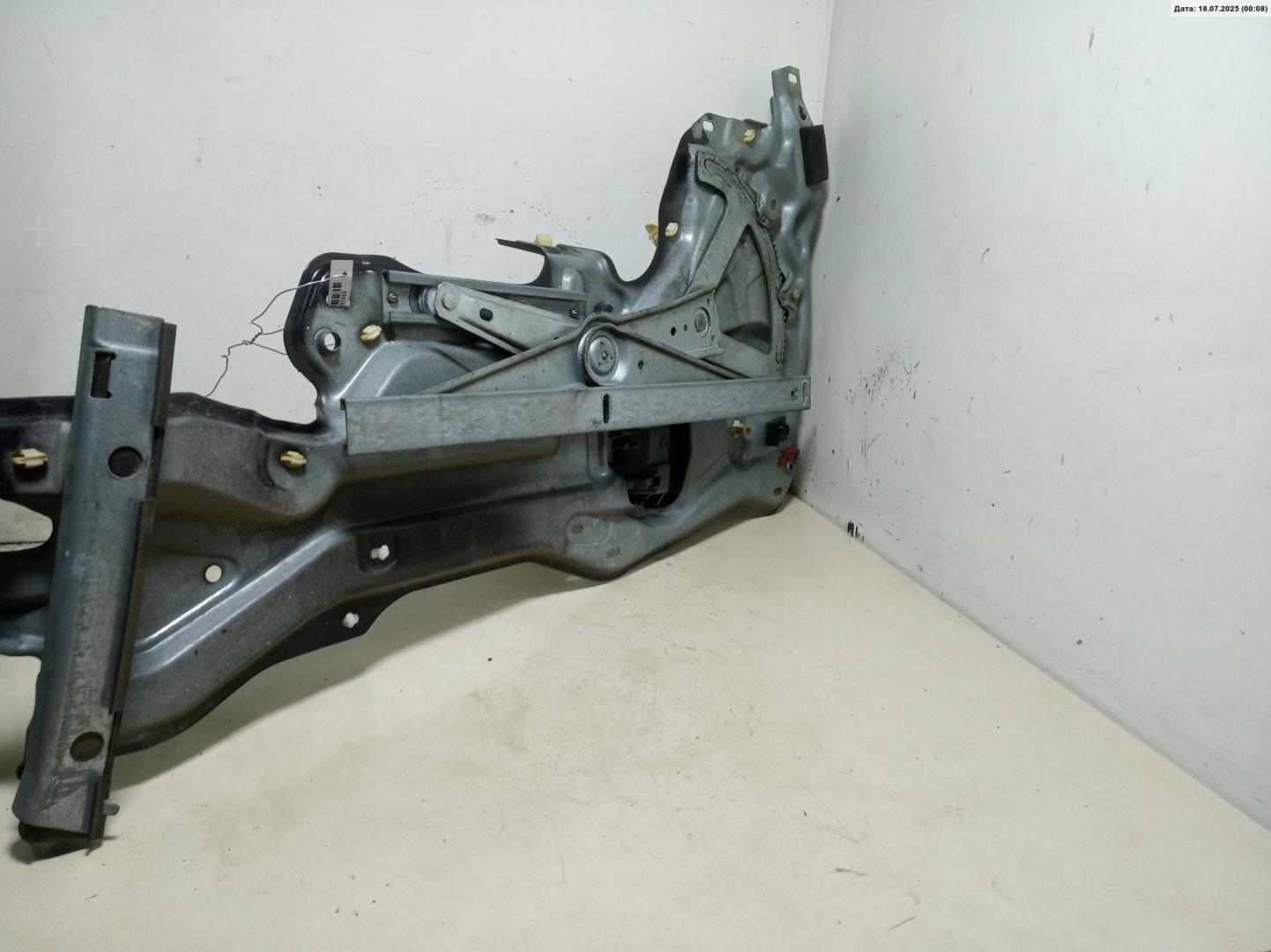 Стеклоподъемник механ. задний левый