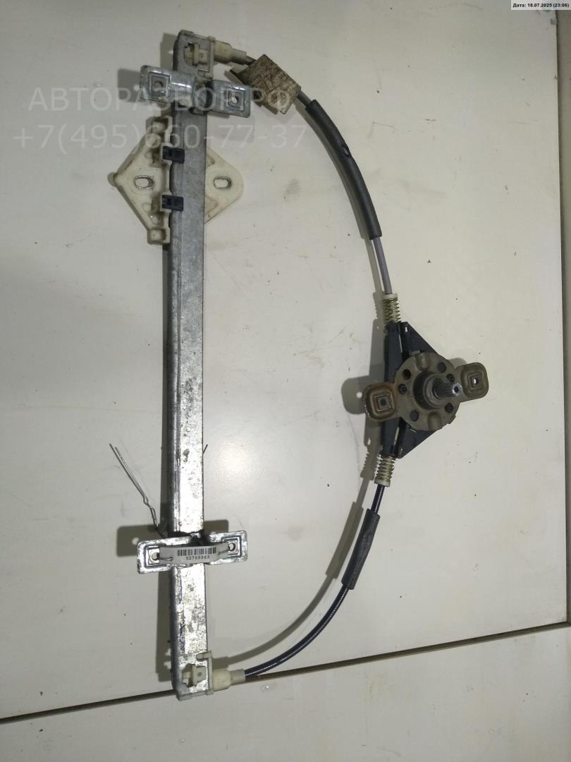 Стеклоподъемник механ. задний правый