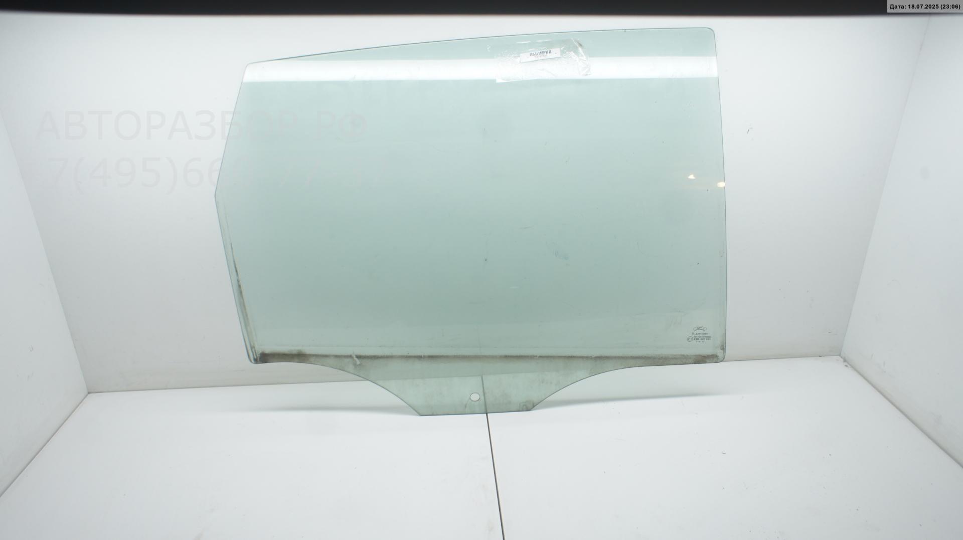 Стекло двери задней правой