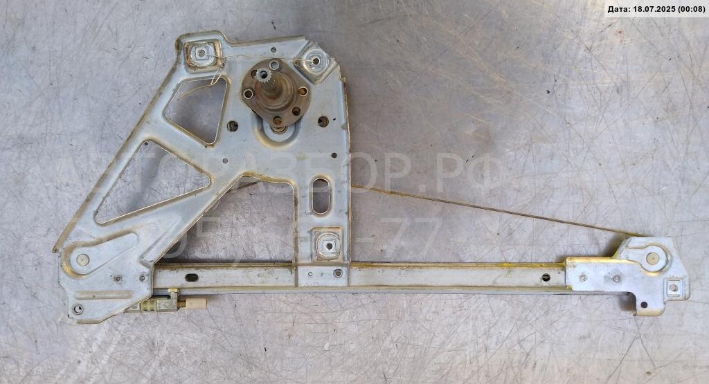 Стеклоподъемник механ. задний правый