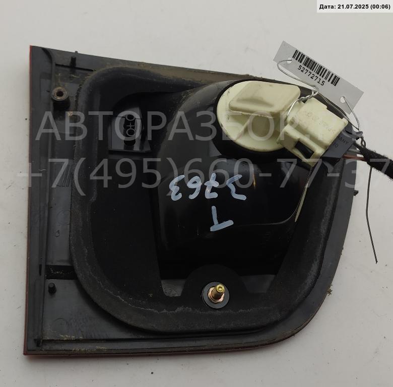 Фонарь задний внутренний правый