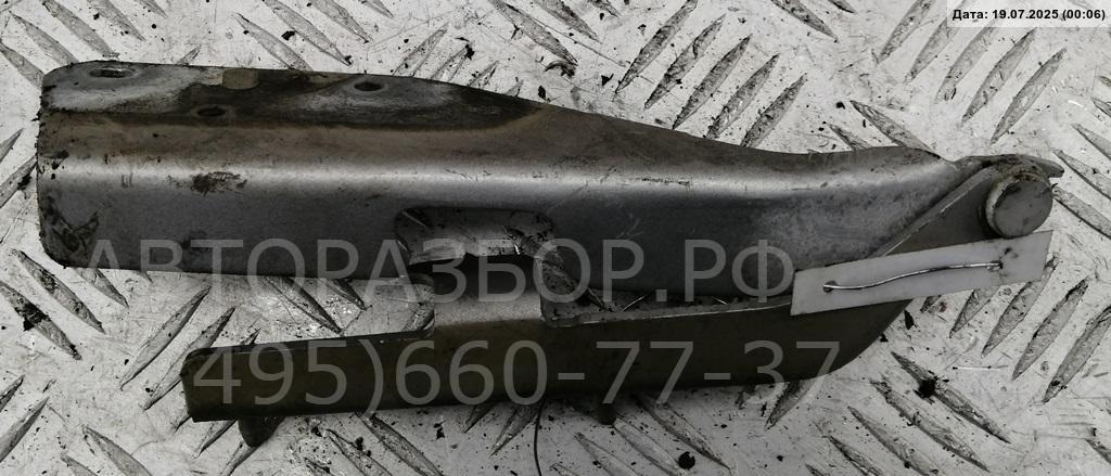 Петля капота левая