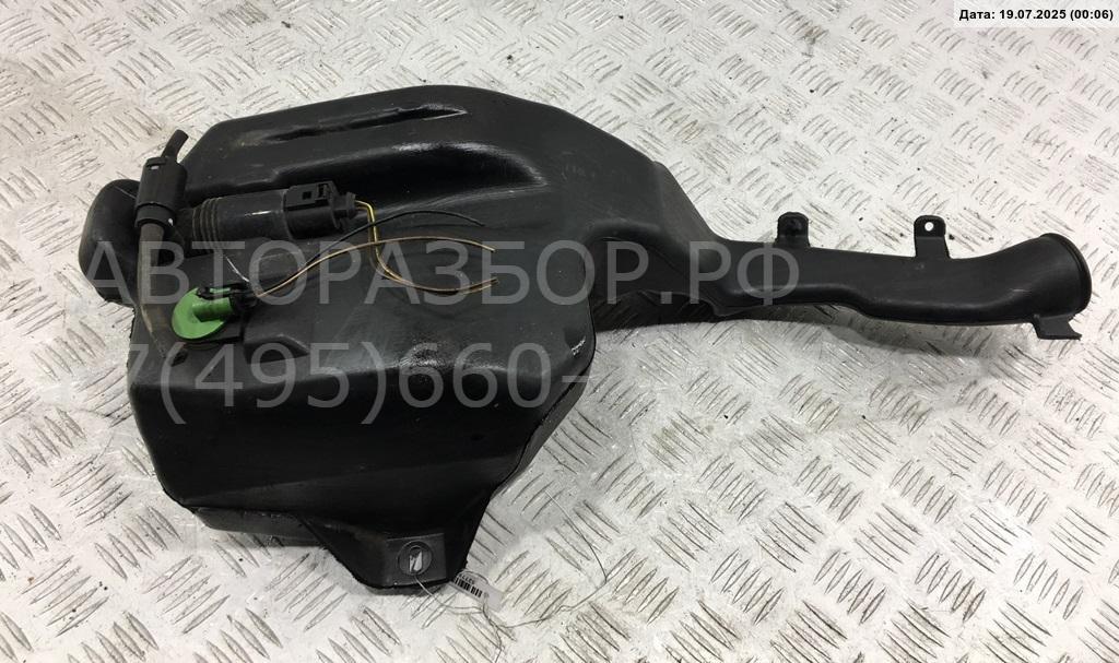 Бачок омывателя лобового стекла