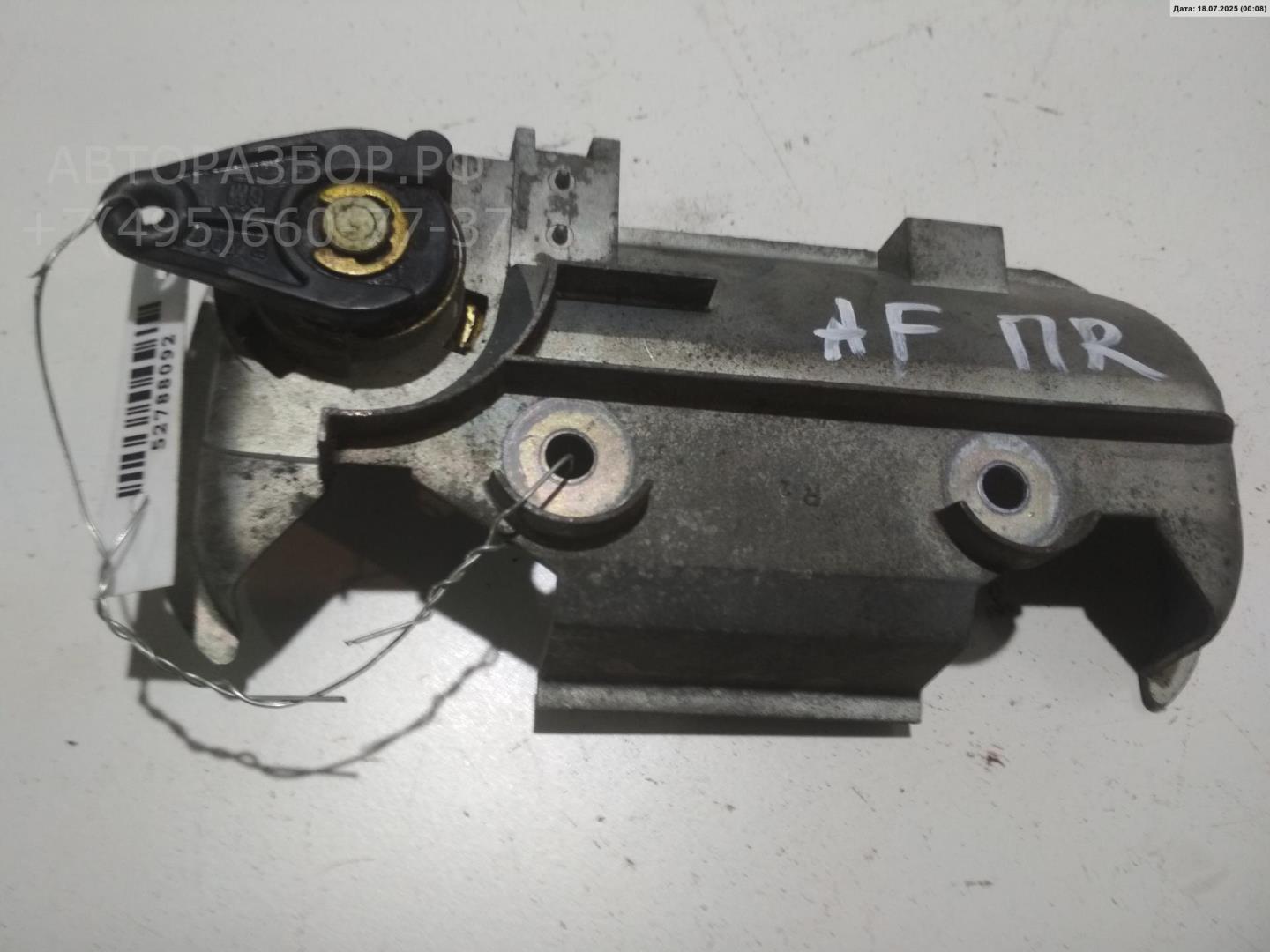 Вставка замка двери