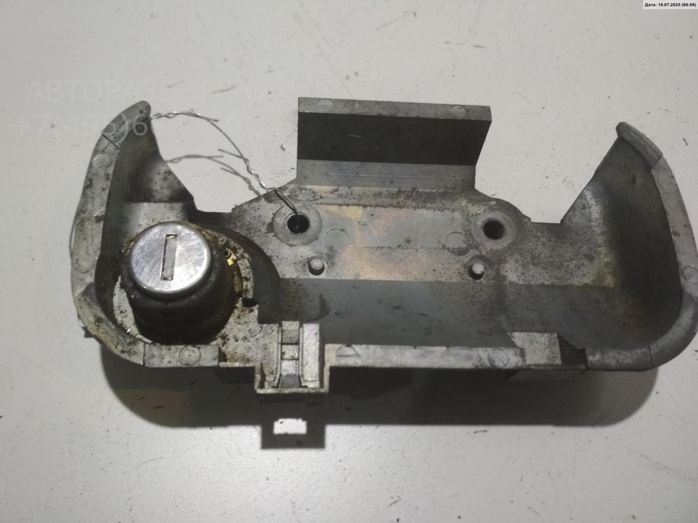 Вставка замка двери