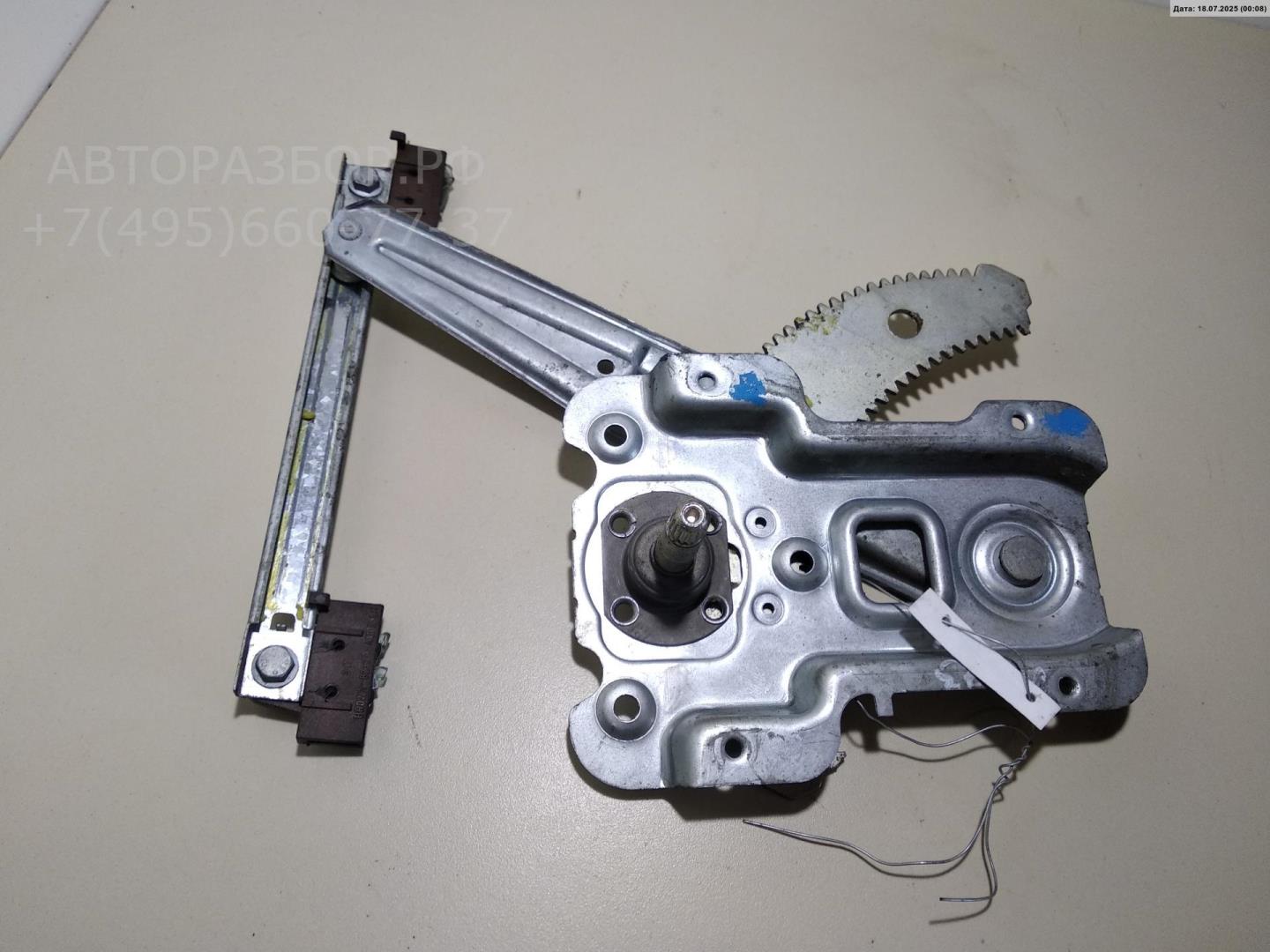 Стеклоподъемник механ. задний правый