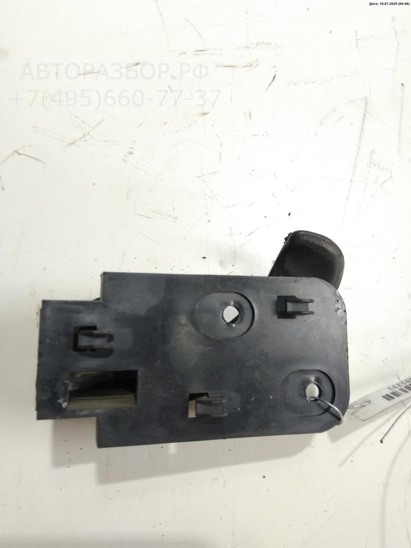 Ручка двери передней внутренняя правая