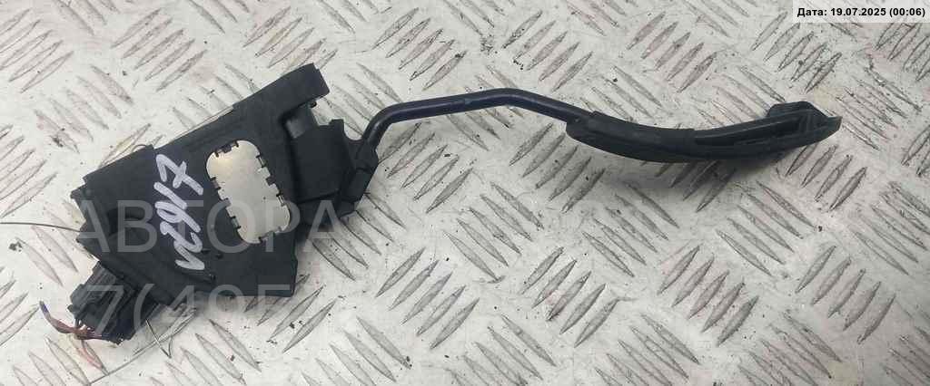 Педаль газа