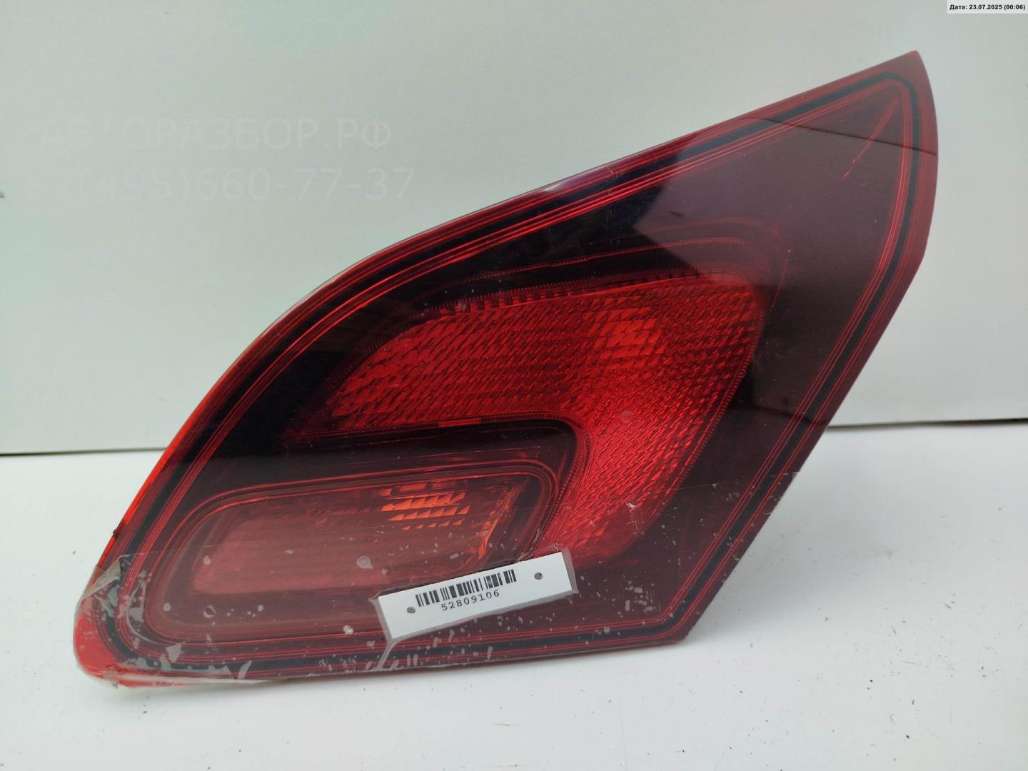 Фонарь задний внутренний правый