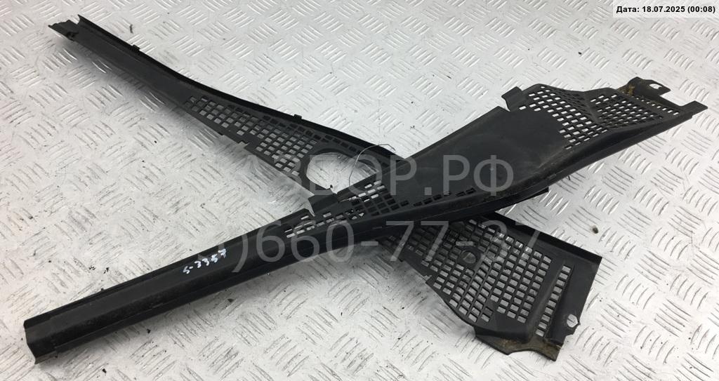 Решетка стеклоочистителей (Жабо)