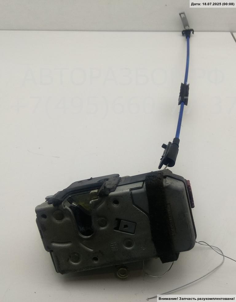 Замок двери передней правой