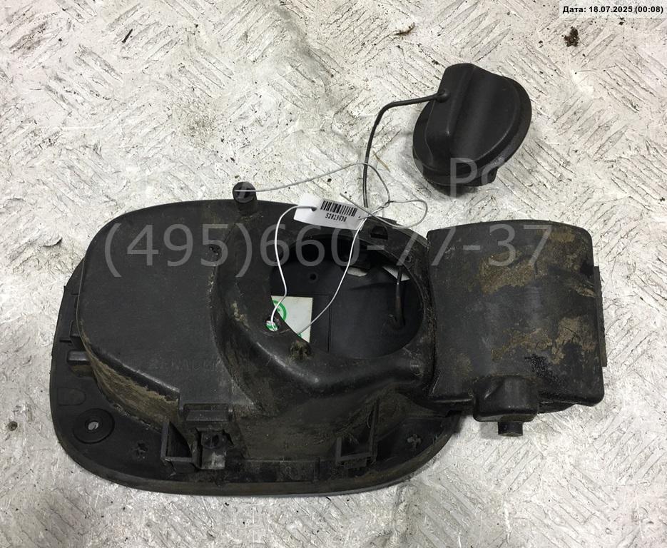 Лючок бензобака